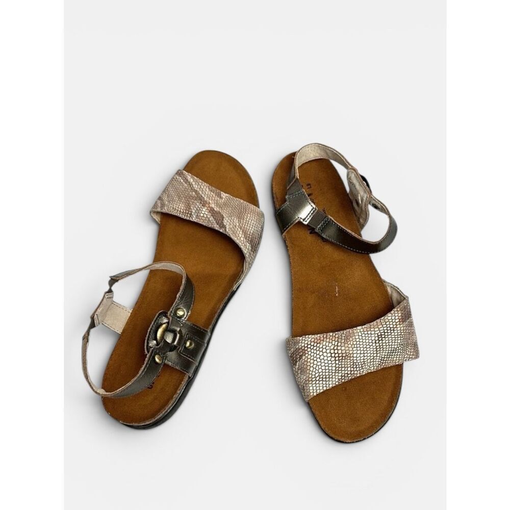 Naot Sabrina Flat Sandals Beige Snake Embossed and Bronze Leather 40 US 9